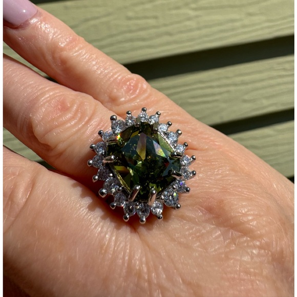 Cocktail Bling Ring 6 - Picture 4 of 15